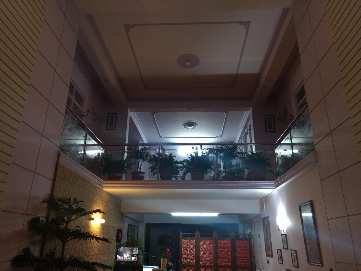 Aapas Residency Hotel Kalimpong Exterior photo